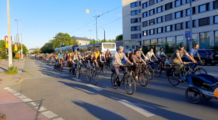 Radnacht OB Wahl 2022 4 Foto ADFC Edwin Seifert klein