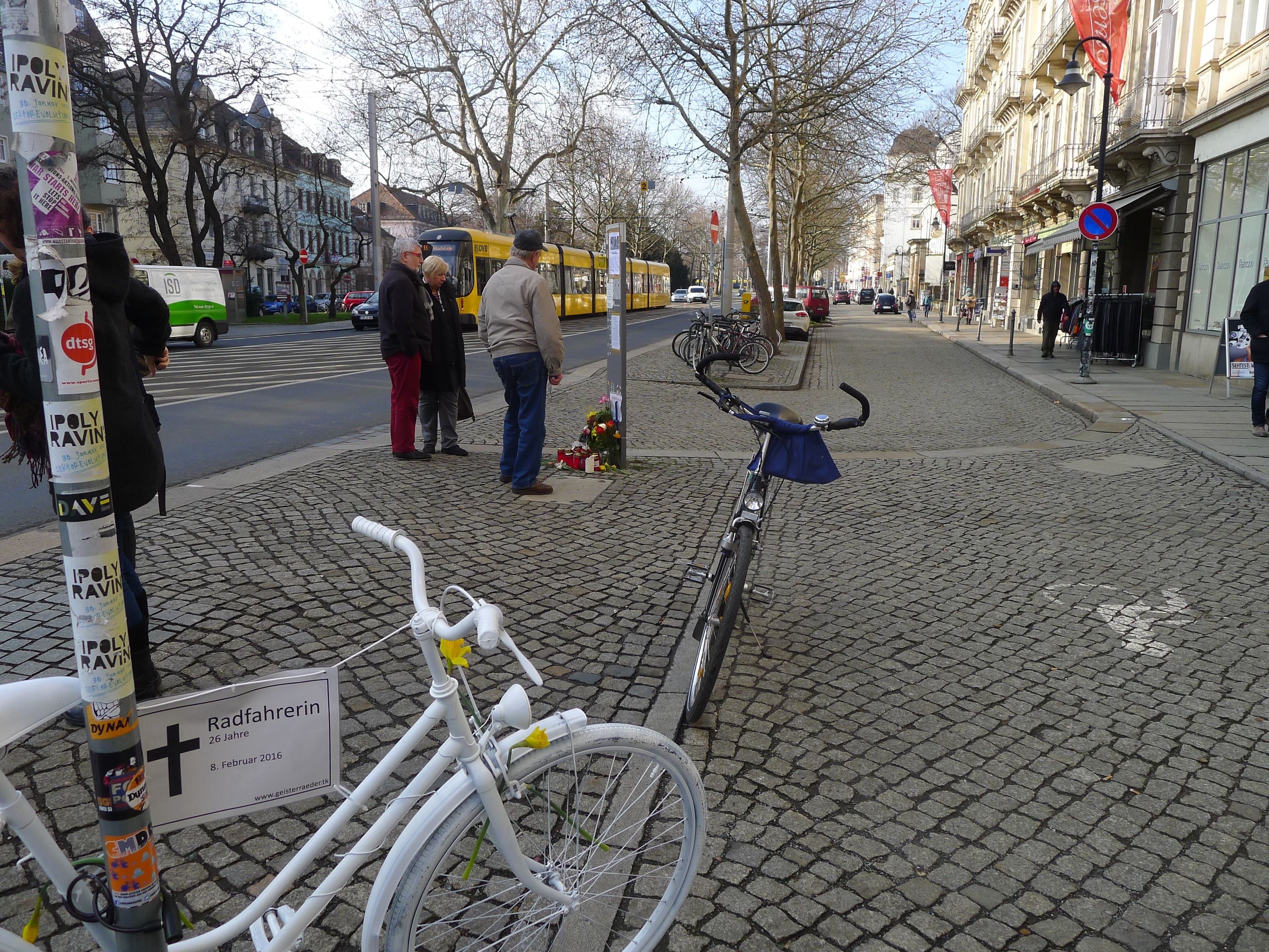 Ghost Bike Rothenburger (c) ADFC