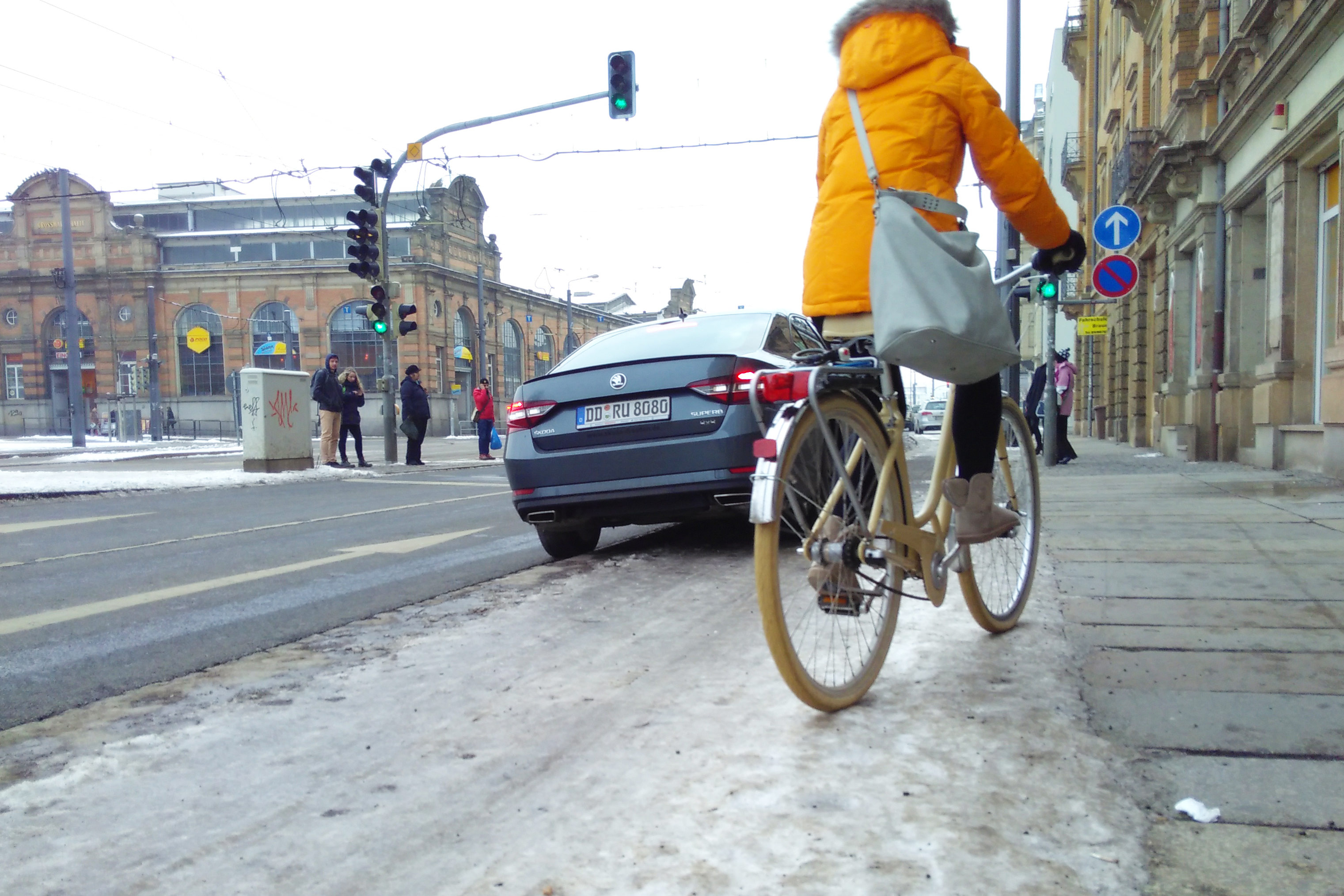 Falschparker Weißeritzstraße (c) ADFC