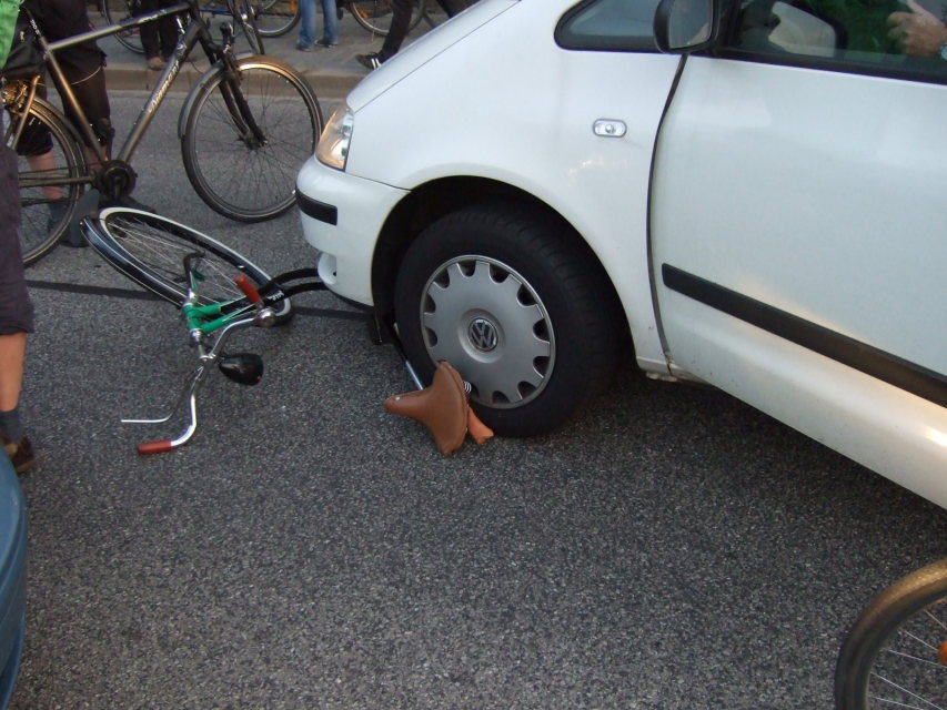 VW Sharan auf Diamantrad